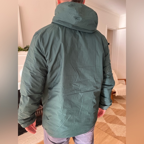 Men’s
Insulted - Picture 4 of 5